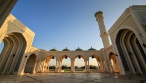نظام حماية الأجور في عُمان 2026.. ماذا يفعل العامل المصري عند تأخر راتبه؟ 2 سلطنة عٌمان
