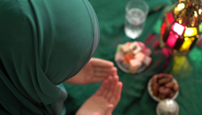 صيام العشر من ذي الحجة مع العمل 8 ساعات