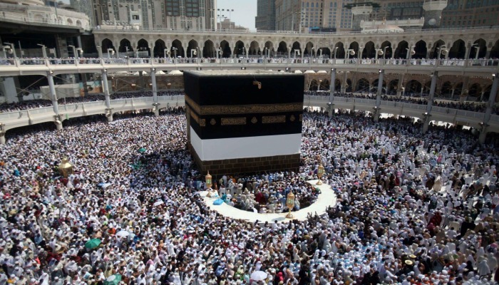 العشر الأوائل من ذي الحجة 2026 للمغترب
