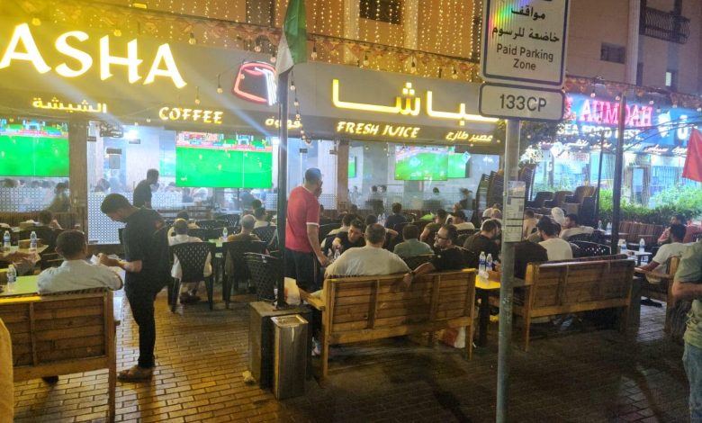 أماكن تجمع المصريين بالخليج لمشاهدة مباراة الزمالك واتحاد العاصمة - تعبيرية