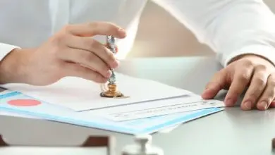 عمل توكيل من السعودية والإقامة منتهية.. هل يمكن استخراج التوكيل أم توجد حلول بديلة؟ 6 توثيق العقود والمستندات من القنصلية المصرية في دبي