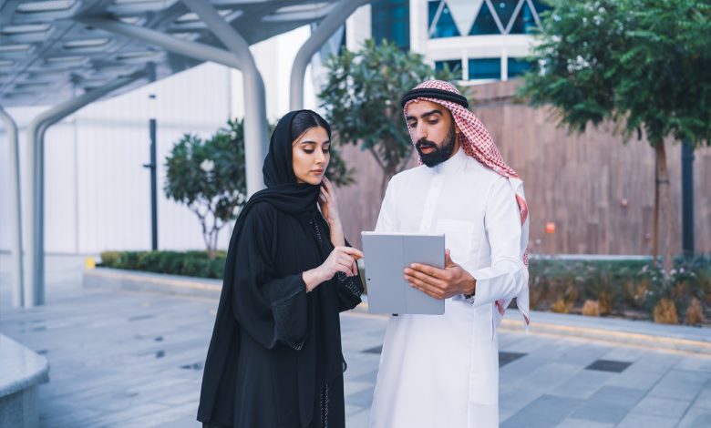 استقدام الأسرة إلى الإمارات 2026.. الشروط والإجراءات والتكلفة الكاملة للمقيمين 1 Guide to sponsoring your family as a student in the UAE Body 1 30 8 22 ar