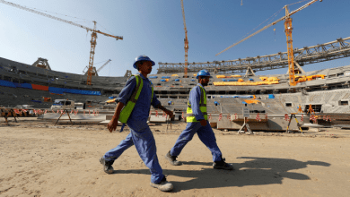 في 5 خطوات.. تمديد تأشيرة الخروج والعودة أثناء وجود العامل خارج السعودية 7 خطوات نقل الكفالة في السعودية بعد انتهاء العقد