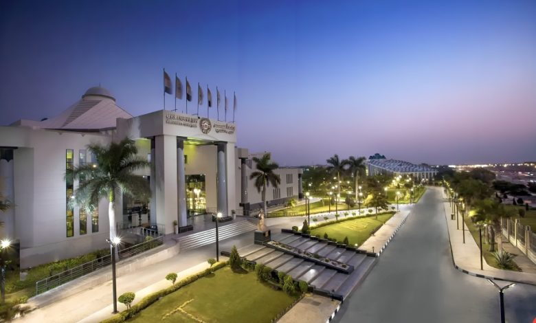 جامعة مصر للعلوم والتكنولوجيا