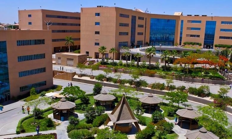 من 6 أكتوبر إلى العلمين.. خريطة الجامعات الخاصة لأبناء المصريين بالخارج 1 الجامعات الخاصة لأبناء المصريين بالخارج