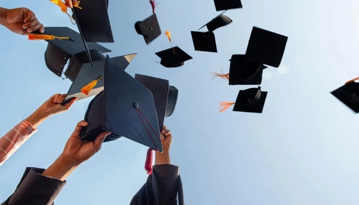فرص القبول في الجامعات الخاصة