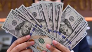 سعر الدولار مقابل الجنيه اليوم الثلاثاء 18 أغسطس 2026 في البنوك 2 سعر الدولار مقابل الجنيه اليوم الثلاثاء 18 أغسطس 2026 في البنوك