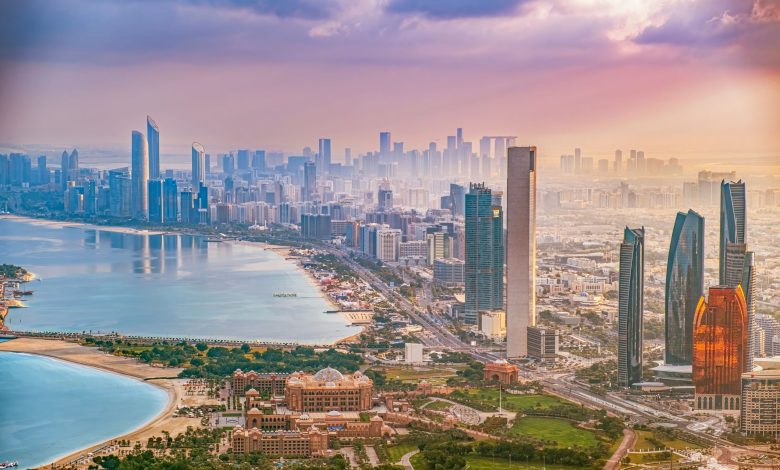مدينة أبوظبي في الإمارات