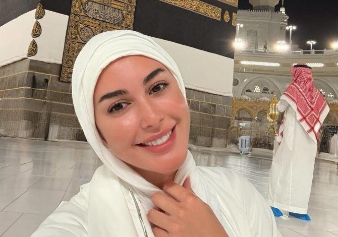 ياسمين صبري تشارك جمهورها أجواء روحانية من الحج في العيد 1 ححححححح