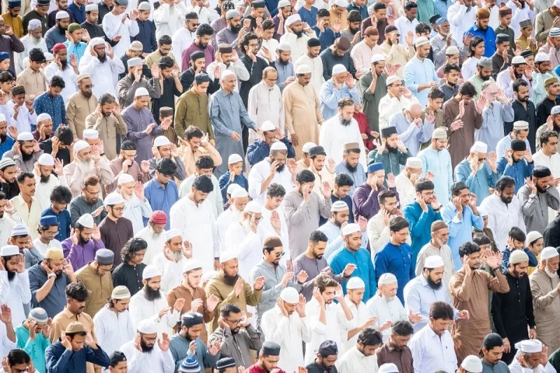 أماكن صلاة عيد الأضحى للمصريين في السعودية.. أبرز الساحات والمساجد الكبرى 2 أماكن صلاة عيد الأضحى للمصريين في السعودية