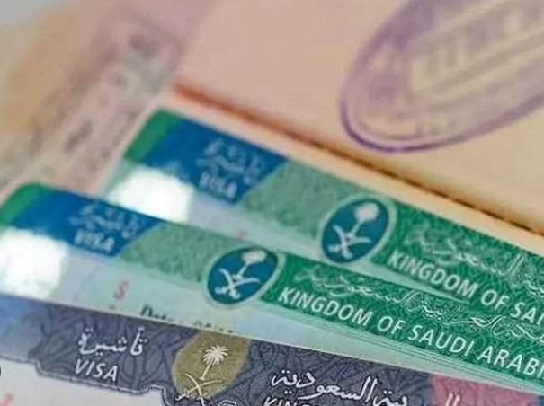 هل يؤثر انتهاء الإقامة على الزيارة العائلية بعد تحويل الطلب إلى مستند تأشيرة؟ 1 كككككك 1