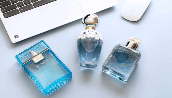 قبل شراء عطر أونلاين.. 7 نصائح مهمة لتجنب الاختيار الخاطئ 2 نصائح قبل شراء عطر أونلاين
