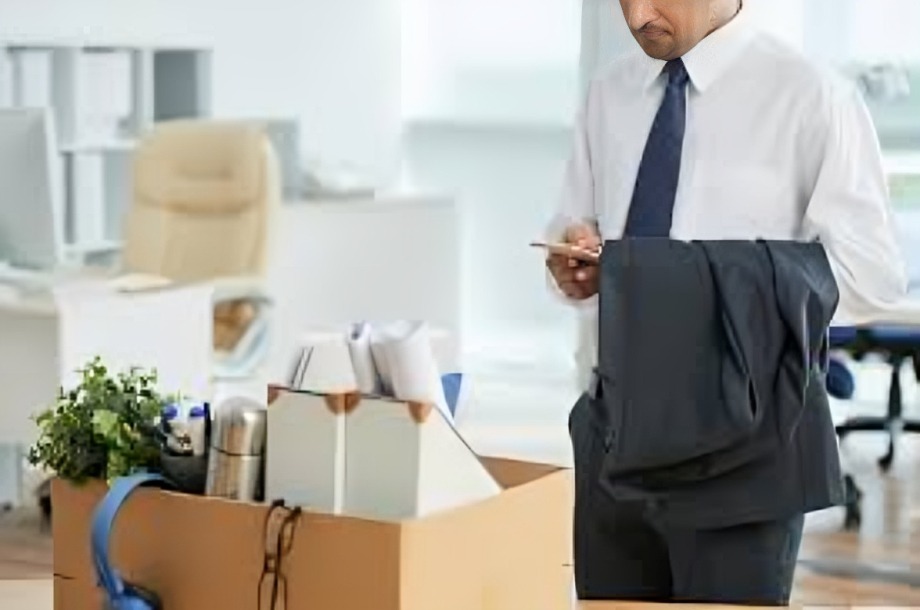 ماذا يحدث لمكافأة نهاية الخدمة إذا غادر العامل قبل انتهاء العقد؟ 3 مكافأة نهاية الخدمة عند ترك العمل قبل انتهاء العقد
