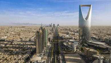 الإقامة المنتهية في السعودية.. كيف يعمل المقيم وما خطوات التجديد؟ 9 أحدث إجراءات تجديد الإقامة للمقيمين في السعودية