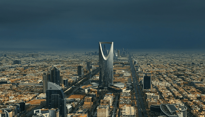 الرياض تجرب ساعات العمل المرنة.. هل تخفف الزحام عن الموظفين المصريين؟ 3 ساعات العمل المرنة في الرياض