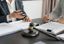 حقوق العامل المصري عند إغلاق الشركة بالخليج.. إجراءات فورية لضمان المستحقات 3 حقوق العامل المصري في الخليج