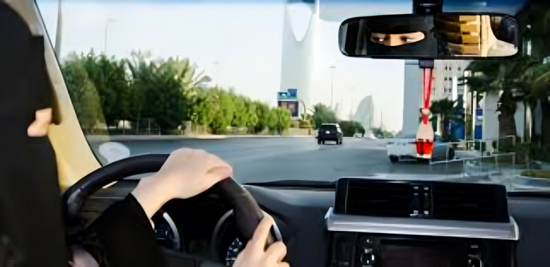 استخراج رخصة القيادة في السعودية للمقيمين