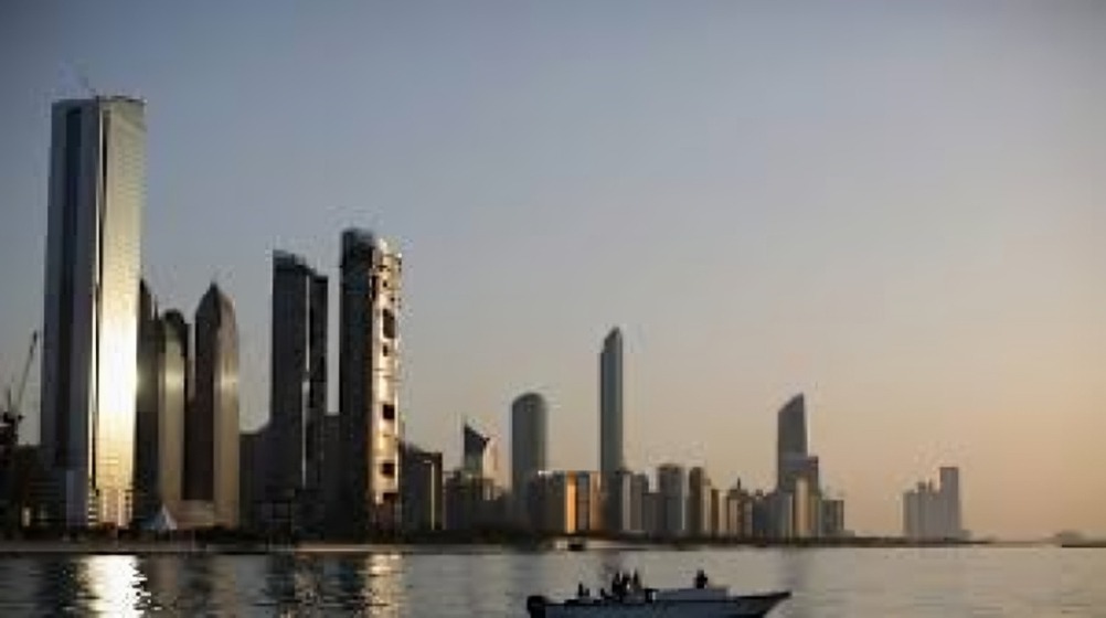 الإقامة الخضراء في الإمارات.. من يحق له الحصول عليها؟ 2 الإقامة الخضراء في الإمارات