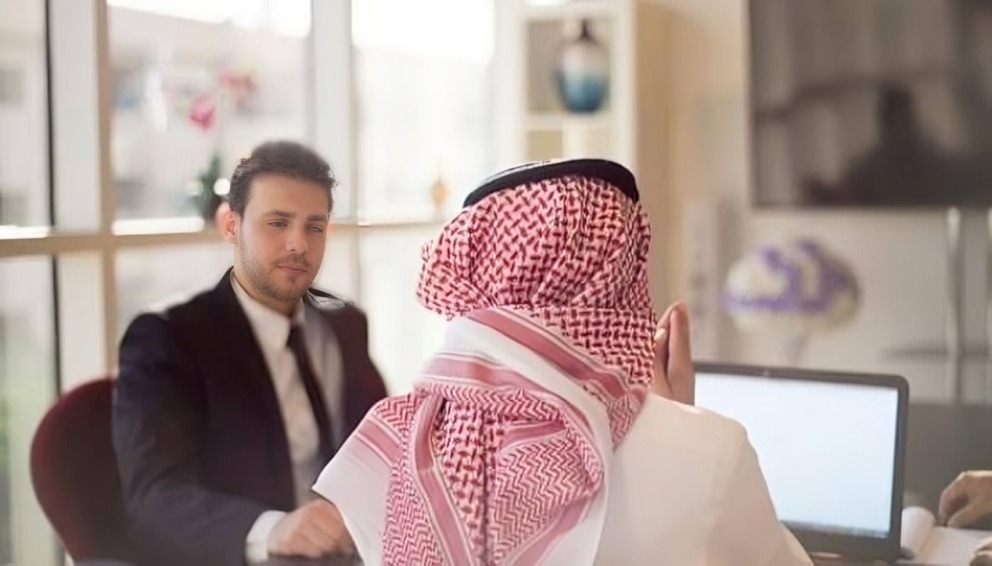 أهم بنود عقد العمل في السعودية