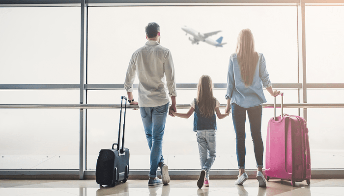 تجديد الإقامات والزيارات العائلية في الخليج.. أخطاء شائعة تؤدي إلى رفض الطلبات إلكترونيا 2 تجديد الإقامات والزيارات العائلية في دول الخليج