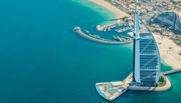 نقل الكفالة من شركة إلى شركة داخل الإمارات.. هل يُشترط فيش جنائي من مصر؟ 3 نقل الكفالة من شركة إلى شركة داخل الإمارات