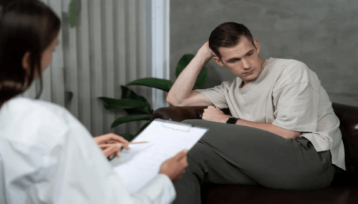 كيف تختار طبيبًا نفسيًا في السعودية؟