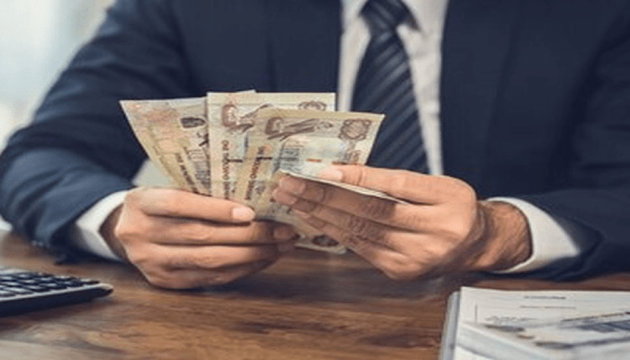 تأخر الراتب في الإمارات.. خطوات ضرورية للمصريين قبل اللجوء للقضاء العمالي 2 تأخر الراتب في الإمارات