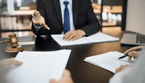 بلاغات الانقطاع عن العمل