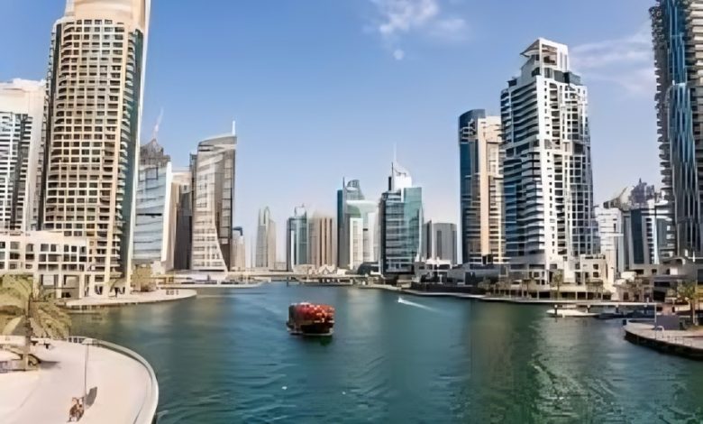 لماذا يشتكي بعض المقيمين من بطء تجديد الإقامة في الإمارات خلال الفترة الأخيرة؟ 1 بطء تجديد الإقامة في الإمارات