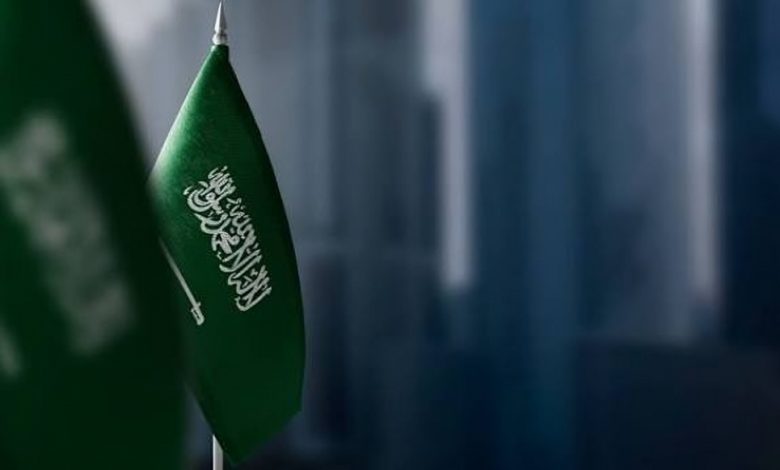 استقدام الأسرة إلى السعودية