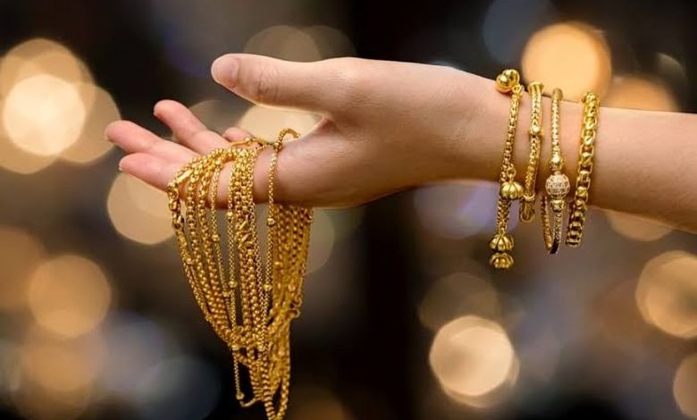 إدخال الذهب من الخليج إلى مصر