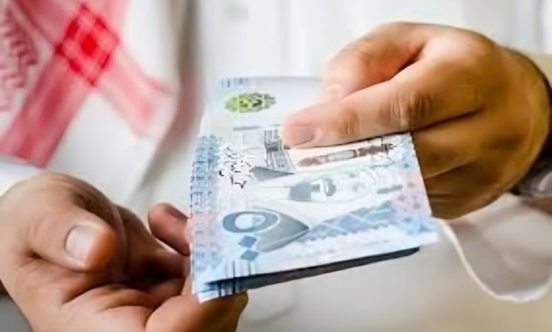 الرواتب في الخليج