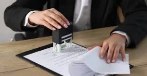 العمل على تأشيرة زيارة ثم إلغاء الإقامة.. هل يمكن استخراج زيارة جديدة دون مغادرة الدولة؟ 4 الإقامة بعد تغيير العمل في الإمارات