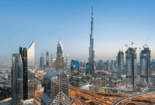 مستندات دخول المقيمين إلى الإمارات.. هل يكفي جواز السفر وتذكرة الطيران؟ 5 هل يحتاج المقيم في الإمارات إلى مستندات إضافية غير جواز السفر وتذكرة الطيران؟