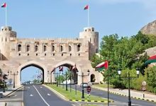 سلطنة عمان تبدأ حظر الظهيرة