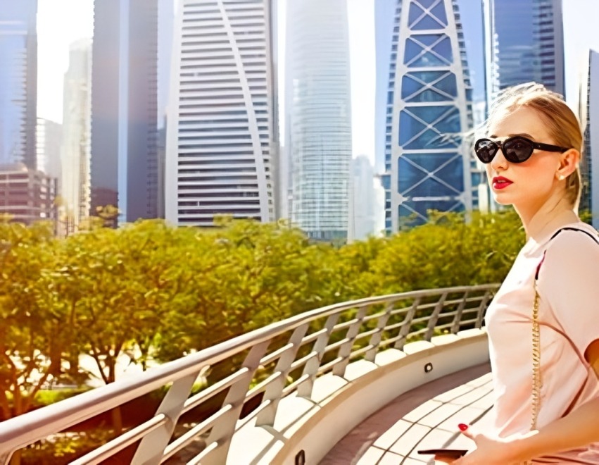 تجديد الإقامة في الإمارات للسيدات