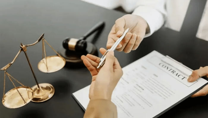 الشكوى العمالية في الإمارات.. كيف يقدم العامل المصري بلاغًا رسميًا ضد صاحب العمل؟ 2 الشكوى العمالية في الإمارات