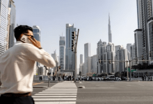 الإمارات تتيح عودة المقيمين بعد 180 يومًا بالخارج.. 7 شروط وخطوات لاستخراج التصريح 4 الأوراق المطلوبة للمقيمين عند العودة إلى الإمارات بعد الإجازة