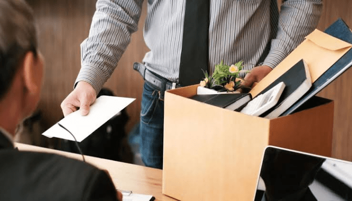 ماذا تفعل بالإقامة بعد التقاعد أو ترك العمل في الخليج؟.. الخيارات والمهل القانونية دولة بدولة 1 الإقامة بعد التقاعد في الخليج