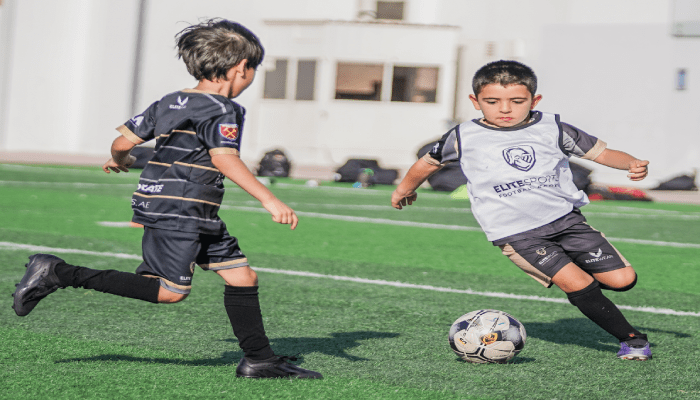 أفضل أكاديميات كرة القدم للأطفال في الكويت.. دليلك لاختيار الأنسب 2 أكاديمية كرة قدم للأطفال في الكويت