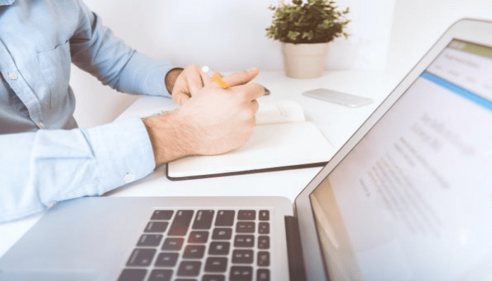 مهلة تحويل العمالة في الكويت تقترب من النهاية