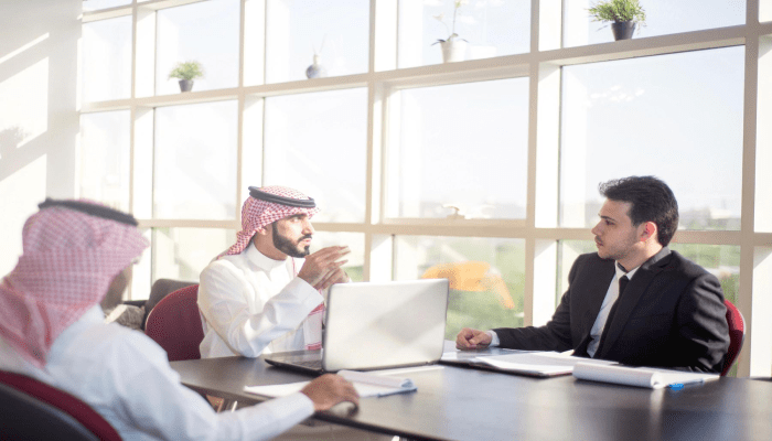 توطين المشتريات في السعودية إلى 70%.. وظائف المصريين بين التأقلم وإعادة المهارة 2 توطين المشتريات في السعودية