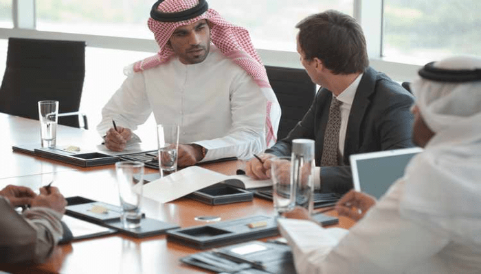 12 مهنة تحت التوطين في السعودية.. ما البدائل أمام المصريين في سوق العمل؟ 2 12 مهنة تحت التوطين في السعودية