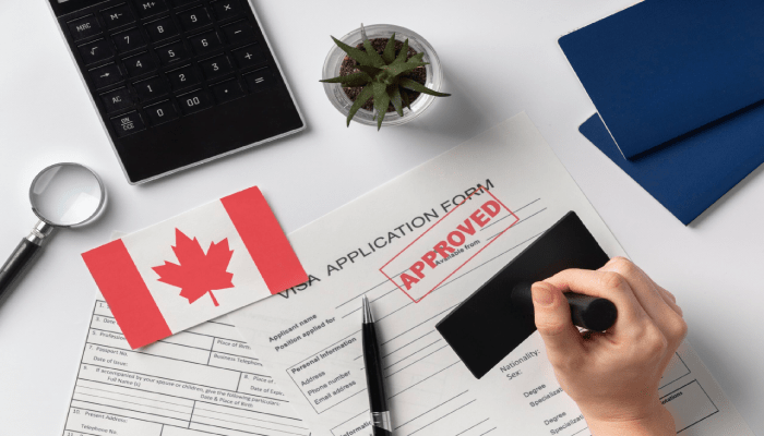 قرار الهجرة إلى كندا بعد الاستقرار في الخليج
