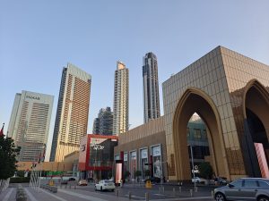 تجديد إقامة العاملين بالقطاع الخاص في دبي.. 5 مستندات أساسية للمصريين 2 إمارة دبي