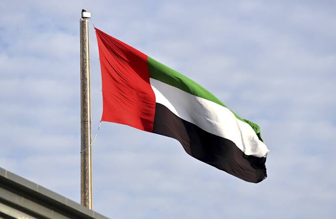 الإمارات توسع تأشيرة