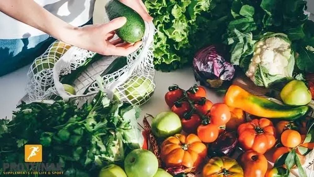 الأطعمة الغنية بالمياه خلال صيف الخليج