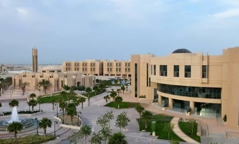 كليات الأمن السيبراني وعلوم البيانات