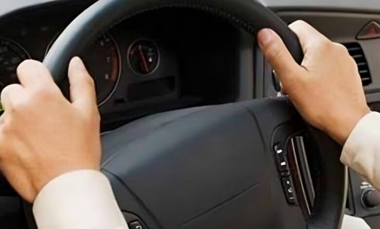 إقامة الشارقة واستخراج رخصة قيادة