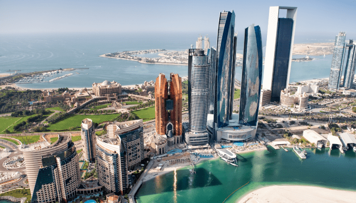 مخالفات الإقامة في الإمارات